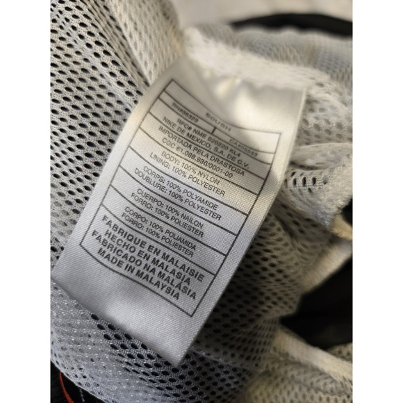 Vtg Nike Black Tag Nylon Athletic Shorts Lined Embroidered Pocket Swim XXL 33x7 - Picture 4 of 11